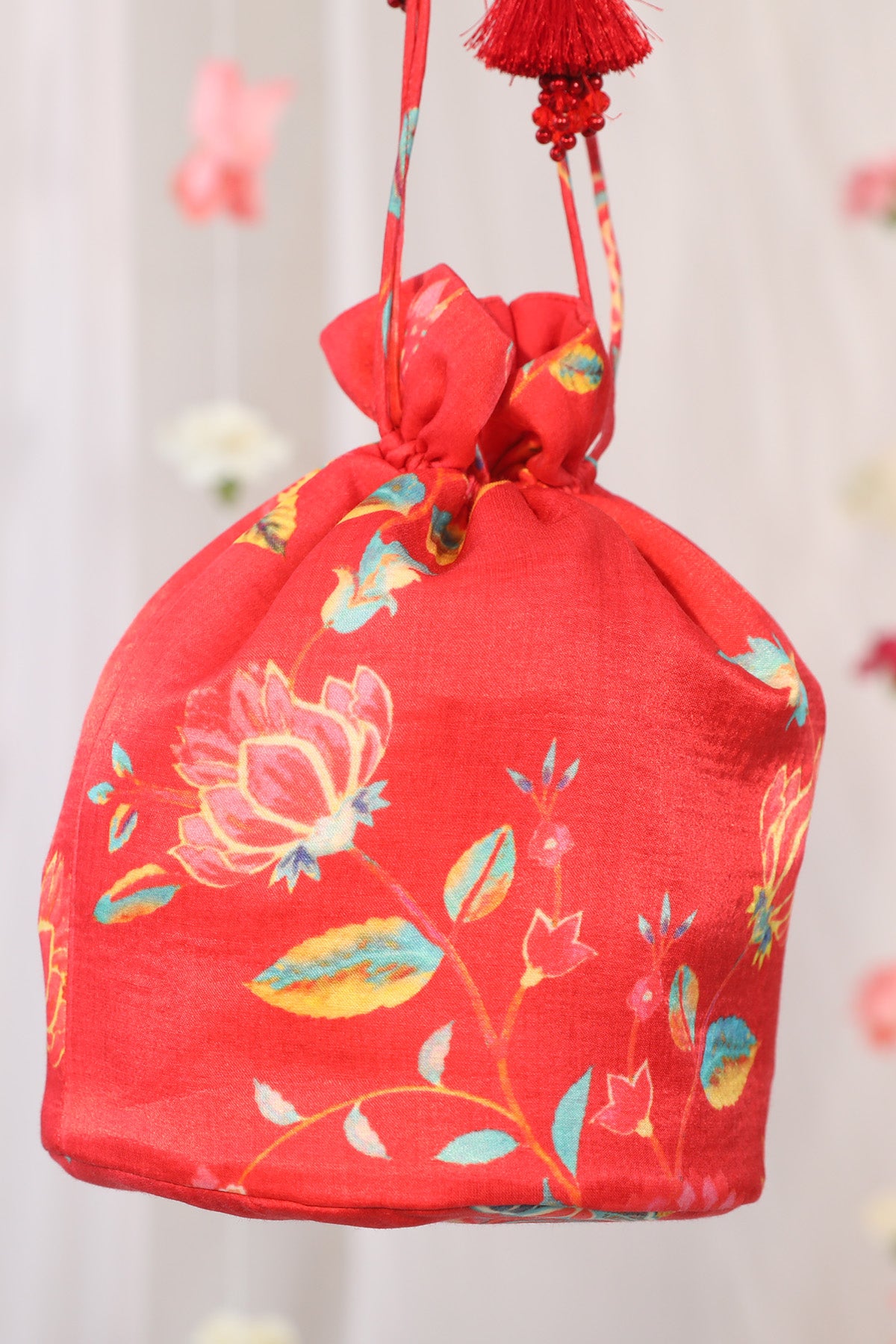 Red Potli