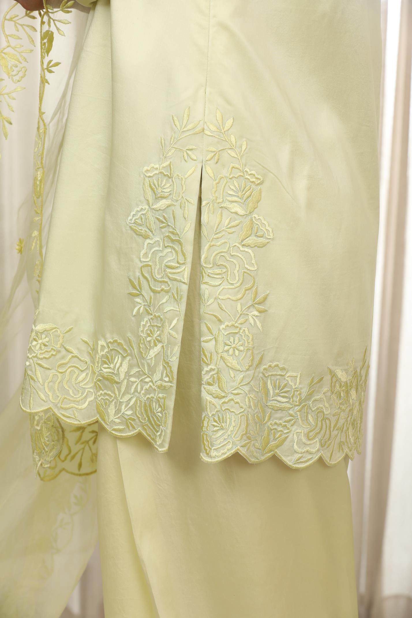 Butter Yellow Richa Set