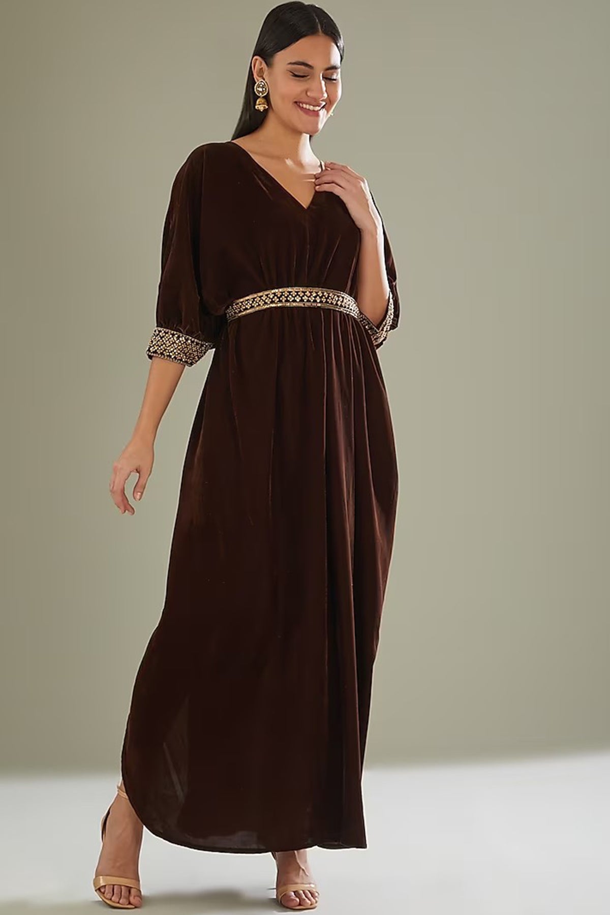 Brown kaftan