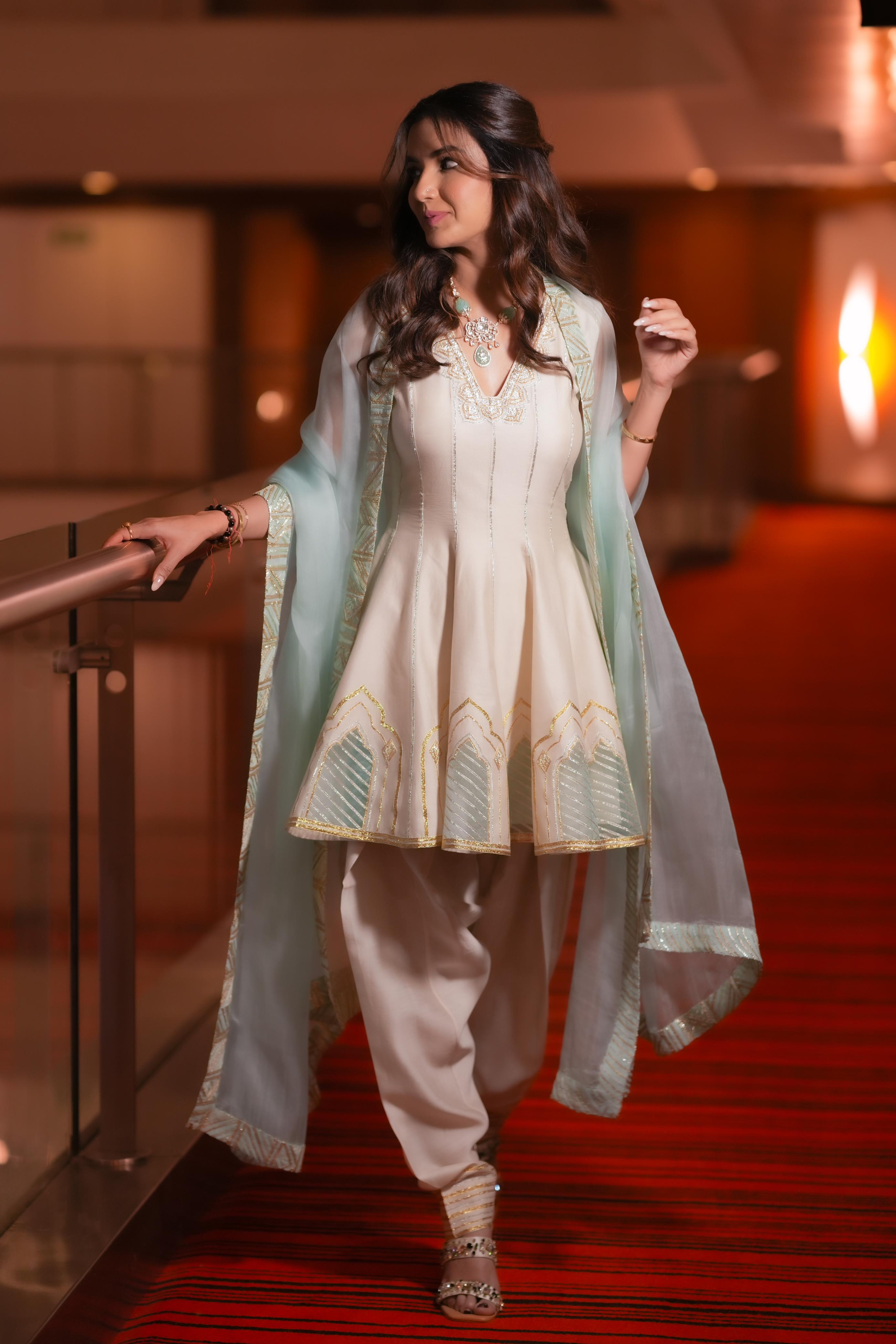 OFFWHITE KURTA SET